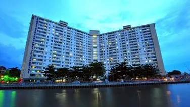 Bán gấp chung cư Miếu Nổi, 63m2(2PN), lầu cao view thoáng mát.