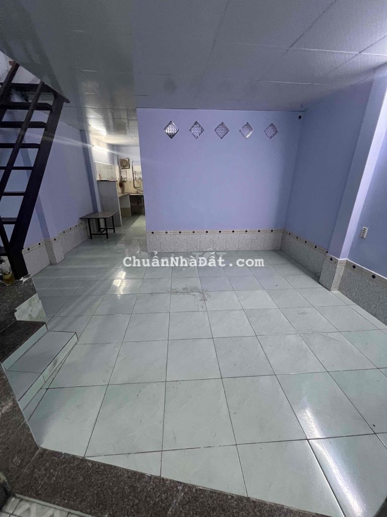 Nhà nguyên căn 3pn 2wc, 1 trệt 1 lầu, ngày đường Tân thới nhất 2