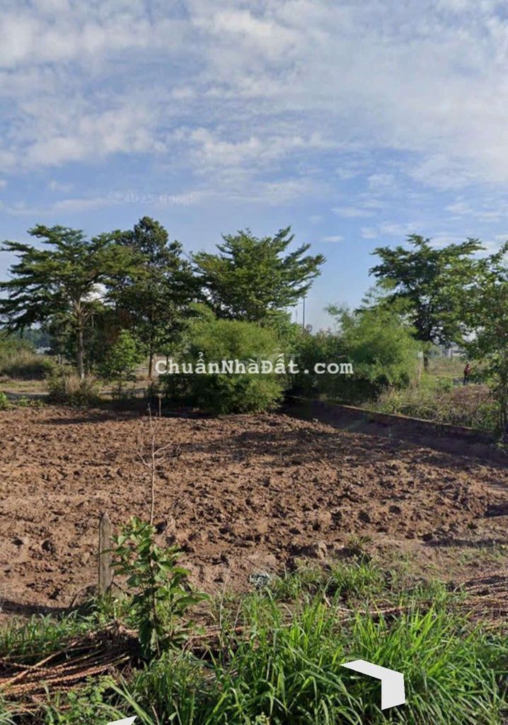 Chính chủ bán nhanh lô đất 02 mặt tiền thuận tiện kinh doanh