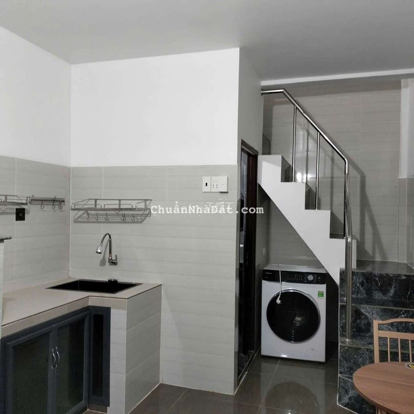 Phòng trọ 1 trệt 1 lầu full nội thất như hình