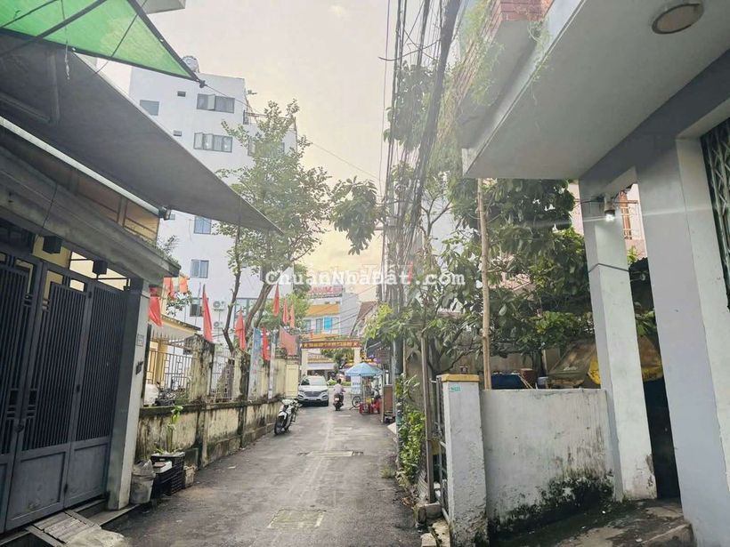 Chính chủ cần bán căn nhà 2 tầng kiệt oto đường 2 tháng 9