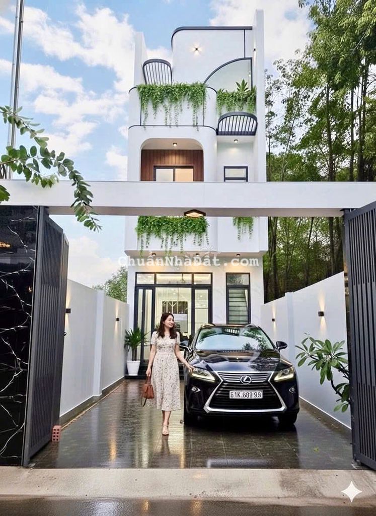 Nhà Mặt Tiền Dx82 Cần bán gấp