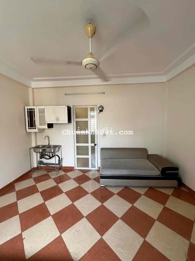 Phòng trọ tầng 3, 25m2, có ban công, full đồ