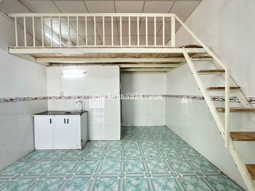 Duplex 40m2 ngay cầu Nguyễn Văn Cừ, ĐH Sài Gòn, qua Q5,1 mất 5 phút