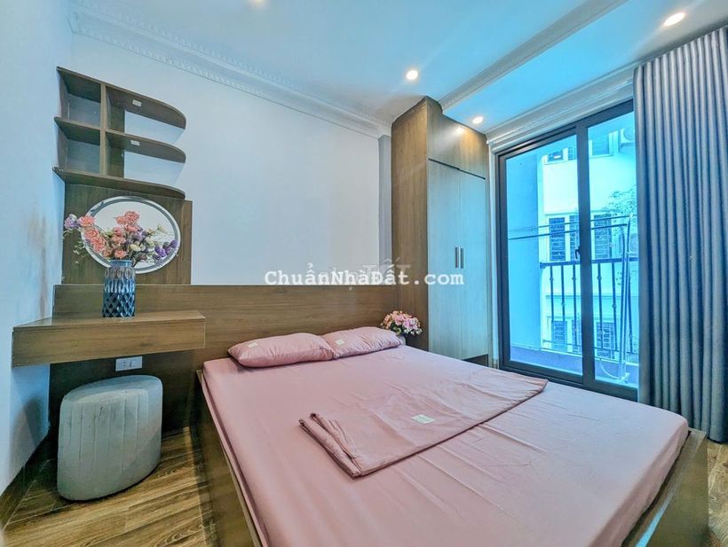 TT130 - studio cao cấp gần Big C Trần Duy Hưng Matrix One BAN CÔNG