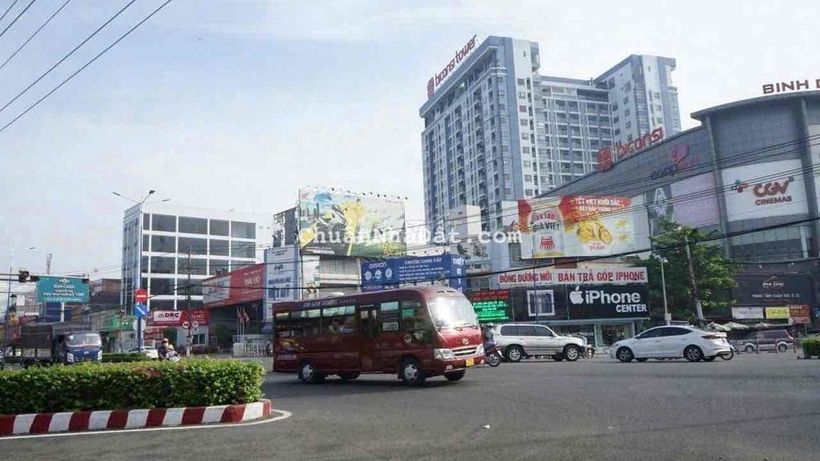 Bán nhà trệt lầu gần vòng xoay Hiệp Thành 3 kd