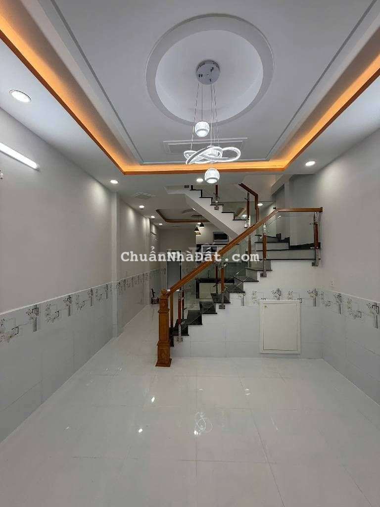 Nhà 2 Tầng mới xây,đường Đoàn Giỏi,Tân Phú 
DT 4x12m ,giá nhỉnh 4 Tỷ