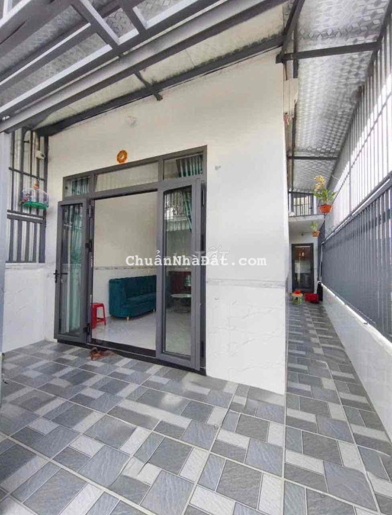 Nhà mới 3 phòng ngủ , hẻm oto - 117 Trần Quý Cáp