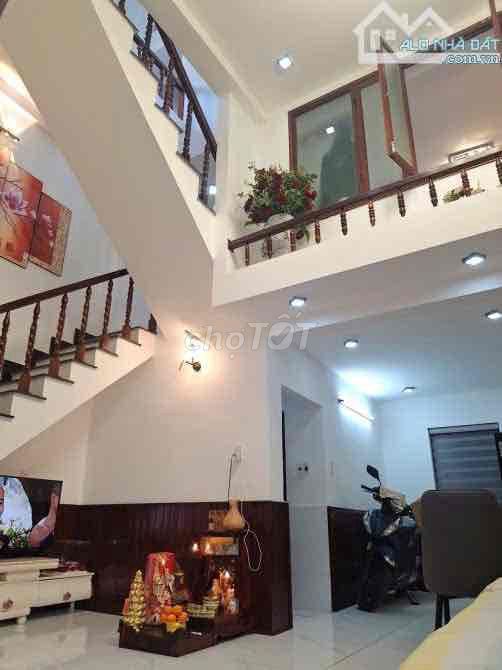 CHỈ 3.95 TỶ-NHÀ 2.5 TẦNG NGANG 6M KHU THANH BÌNH,HẢI CHÂU, Ở SƯỚNG