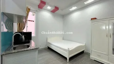 CĂN HỘ MINI Q1 FULL NỘI THẤT MỚI ĐEP - CÓ CỬA SỔ LỚN THOÁNG MÁT