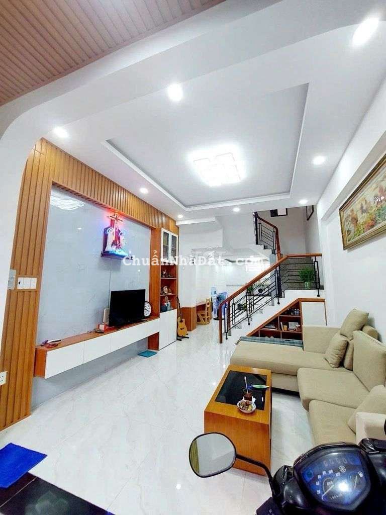 CHỦ CẦN BÁN NHANH CĂN NHÀ QUANG TRUNG - 4 TẦNG - 4PN -  SÁT MẶT TIỀN