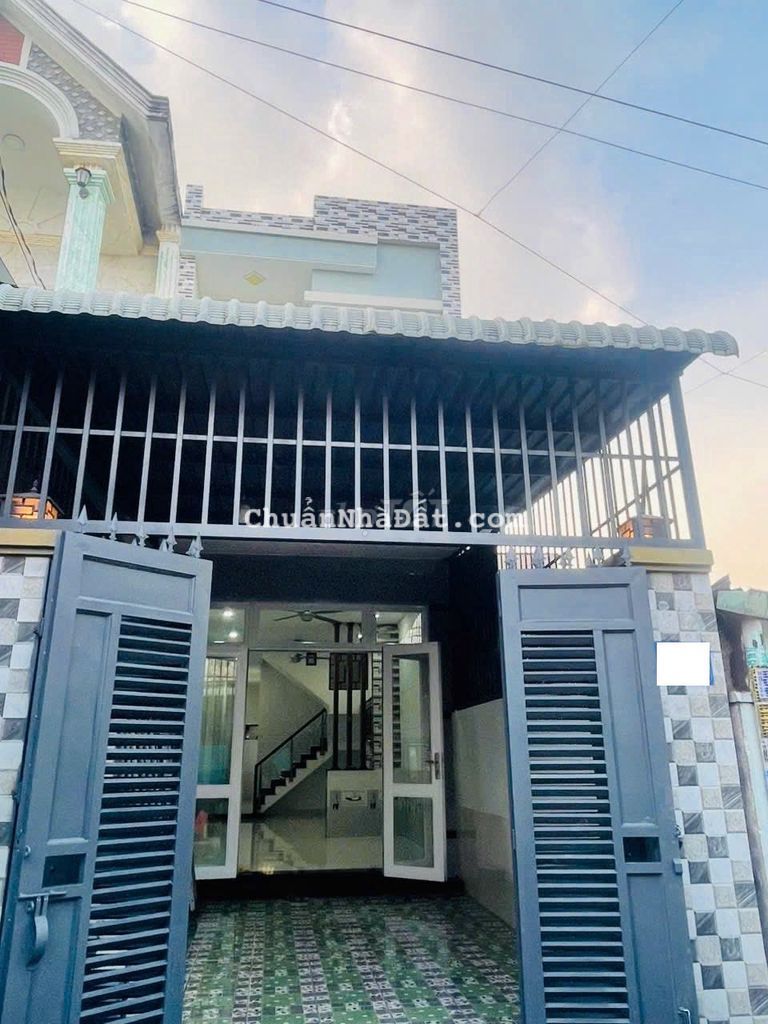 Nhà giá RẺ trệt lầu KDc gần ngã tư Chiêu Liêu - ngã ba Ông Xã Dĩ An