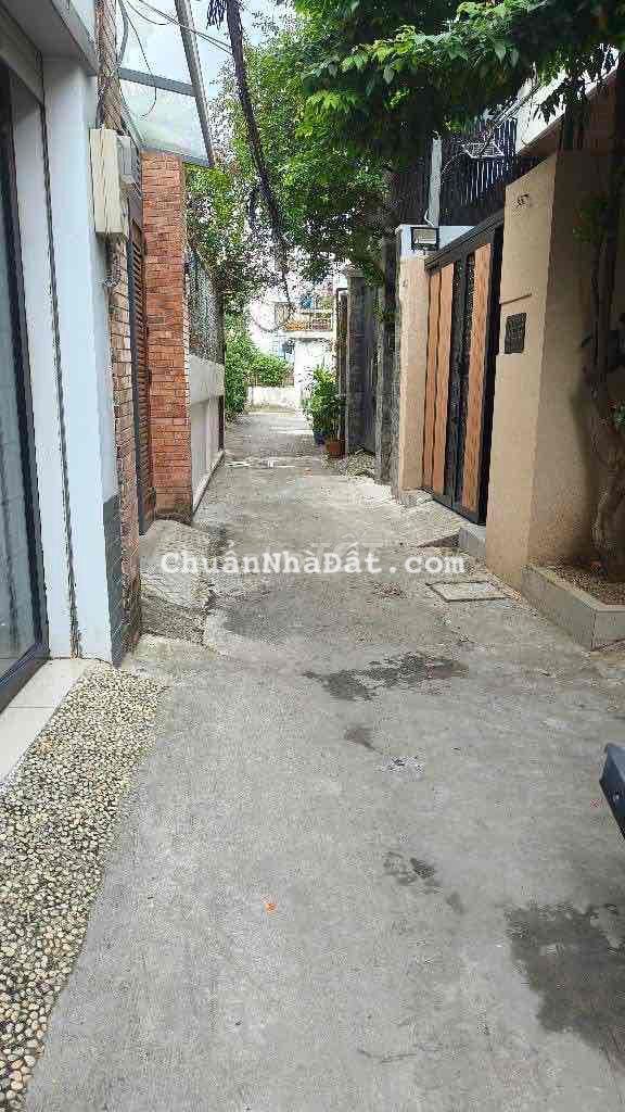 Nhà Bán Bùi Đình Tuý 4,2x15m Nợ Hậu - Cạnh Mặt Tiền - Giá Quá Tốt