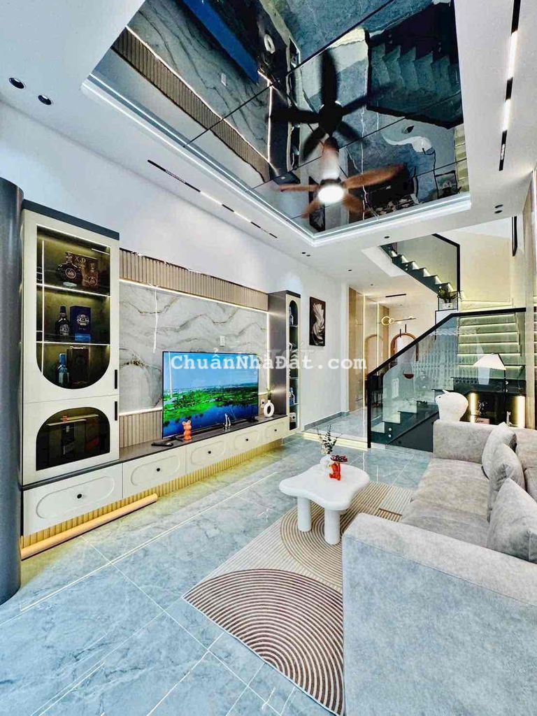 BÁN NHÀ - DIỆN TÍCH 50M2-  EMART GÒ VẤP