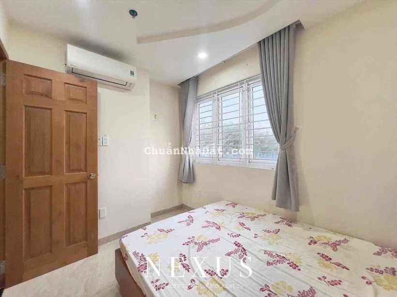 Căn Hôn diện tích lớn , view kính ngay trung tâm