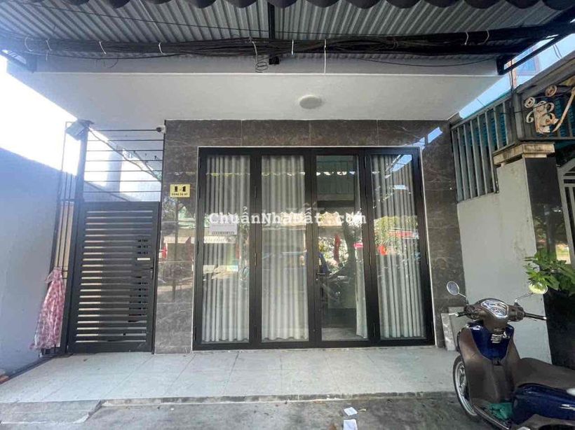 Mặt bằng kinh doanh