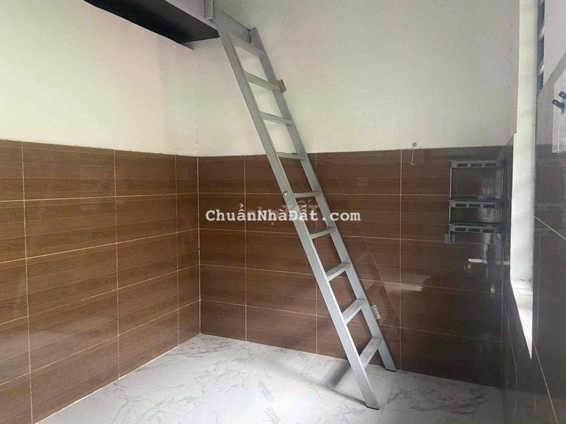 Cho thuê phòng trọ gác lửng tại 158 Trần Đình Nam
