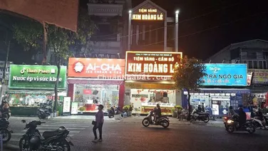 Nhà mặt tiền chợ Phú Chánh A. Kinh doanh sầm uất