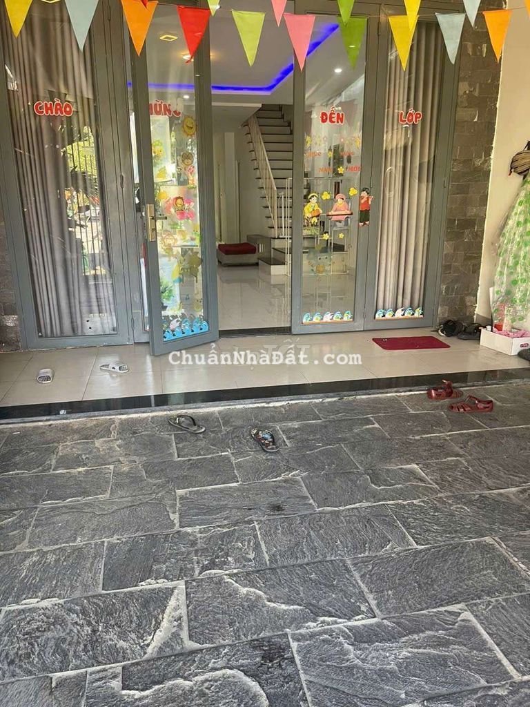 NHÀ 2 TẦNG 3PN RẺ MẶT TIỀN HOÀNG ĐÌNH ÁI KHU HOÀ XUÂN