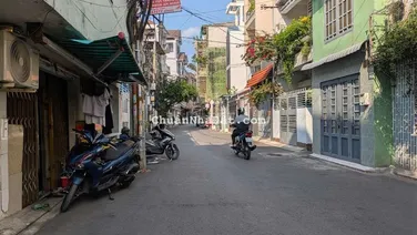 NHÀ HẺM XE HƠI NGUYỄN KIỆM PHƯỜNG 9