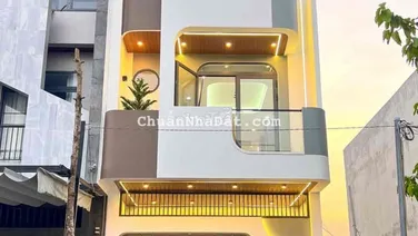 Nhà 1 trệt 2 lầu xây mới Full nội thất - Khu Dân Cư Hồng Loan Cần Thơ