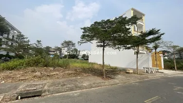 Một cặp đối diện trường học KDC Phú Lợi - DT 120m2/ nền