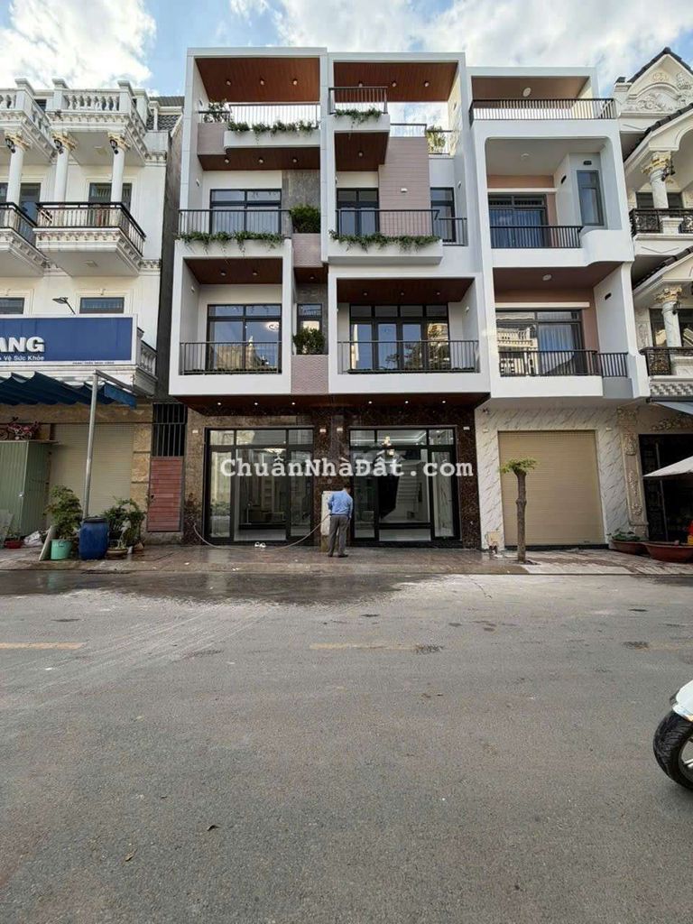 Nhà phố  KDC Phú Hồng Đạt, phường Bình Chuẩn, TP Thuận An.