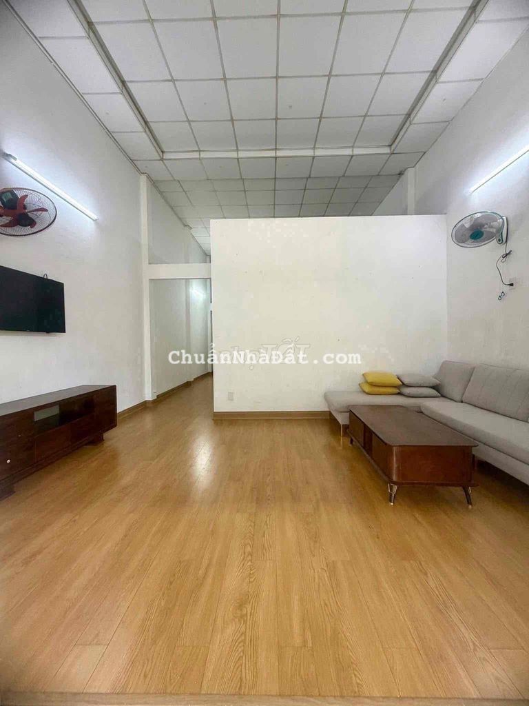 Nhà Cấp 4 Nguyễn Thị Ba Đường 5m5 Lề 4m Sơn trà đà nãng Công Năng : 2p