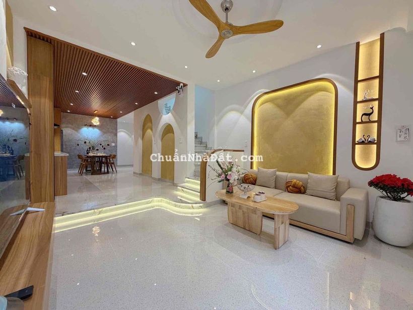 NHÀ ĐẸP 3 TẦNG KIỆT TRƯỚC NHÀ 6M HÙNG VƯƠNG GẦN ĐƯỜNG