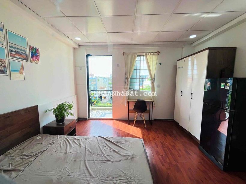 Phòng 01 PN balcon gần Gigamall, ĐH Văn Lang