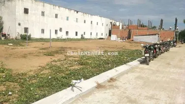 Bán đất ngay ngã ba tân kim ql50.gần cầu ông thìn.gần quận 8.tphcm