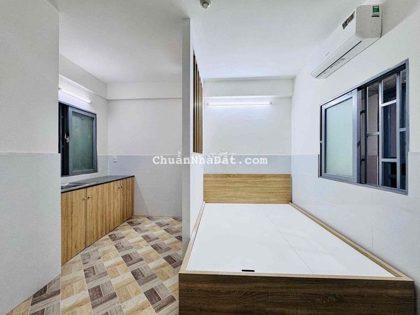 Ngay ngã tư 4 xã, đầy đủ tiện nghi