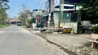 chợ Vĩnh Điện, 2 lô liền kề cách chợ vài chục mét