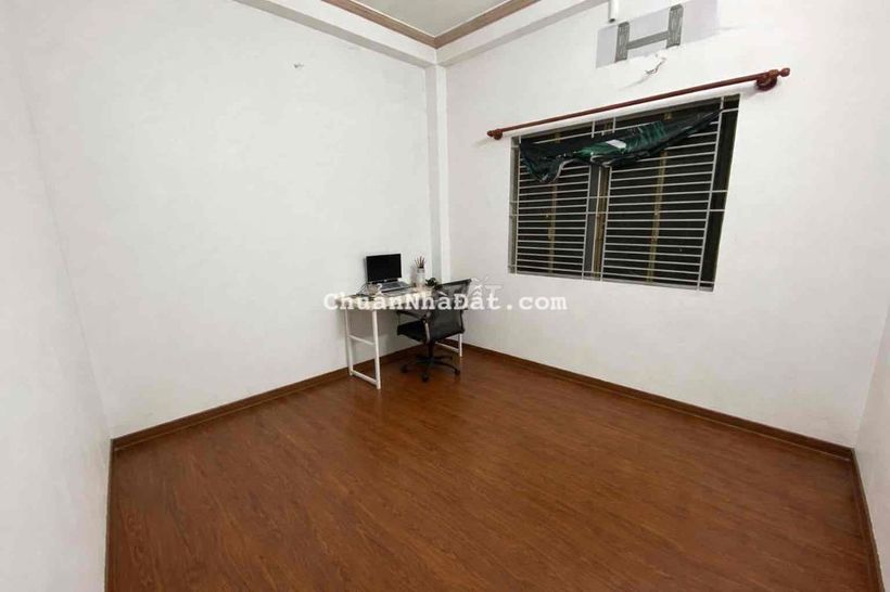 vợ chồng mình dư phòng cần cho thuê