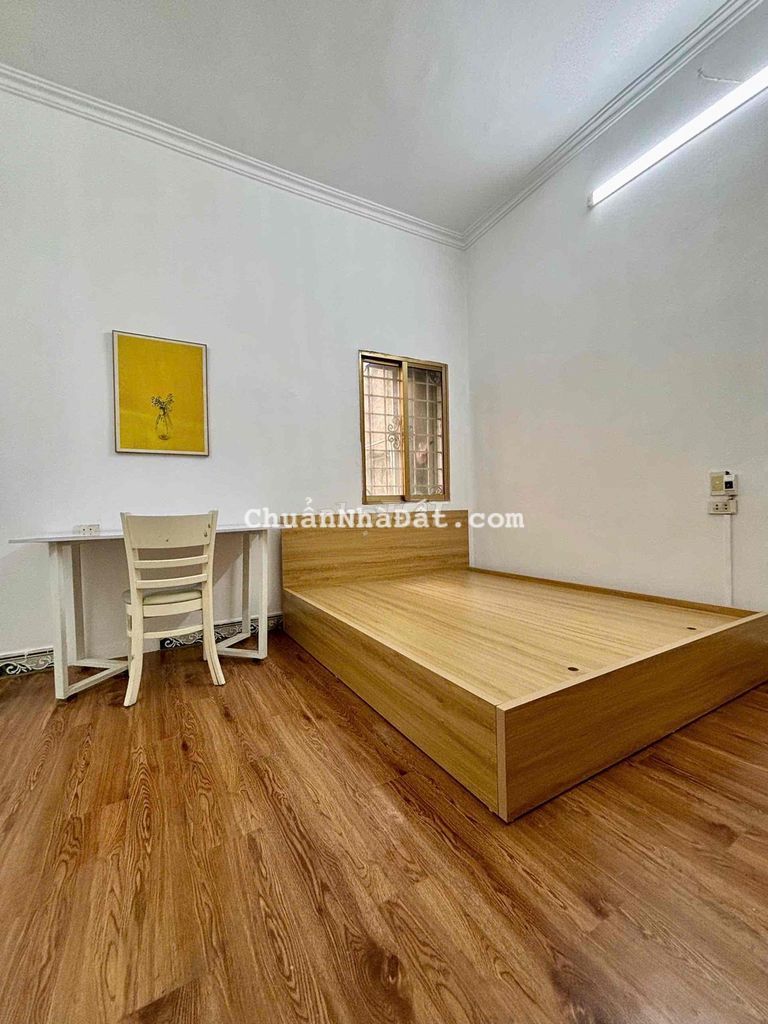 PHÒNG TRỌ BAN CÔNG THOÁNG QUẬN THANH XUÂN