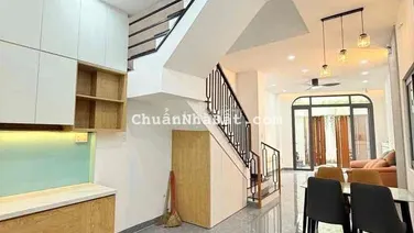 BÁN NHÀ PHƯỜNG TÂN SƠN NHÌ 4 TẦNG 4PN GIÁ 6,X TỶ GIÁP TÂN BÌNH