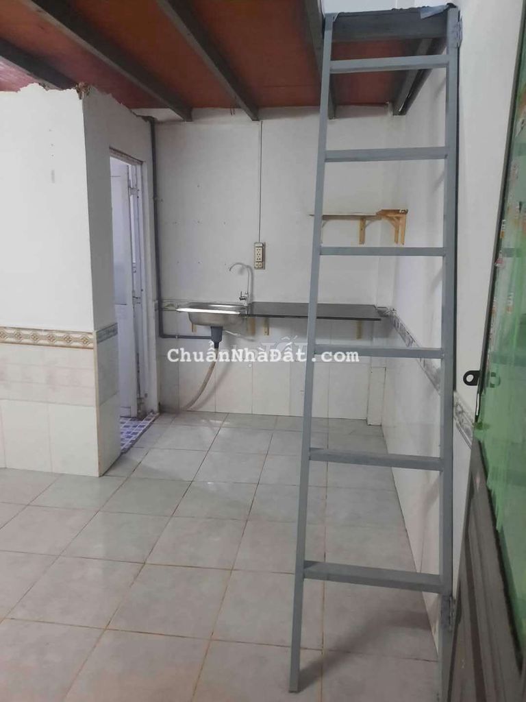 cần cho thuê địa chỉ hẻm 156 trần bá giao, p5, GV, hẻm xe tải.