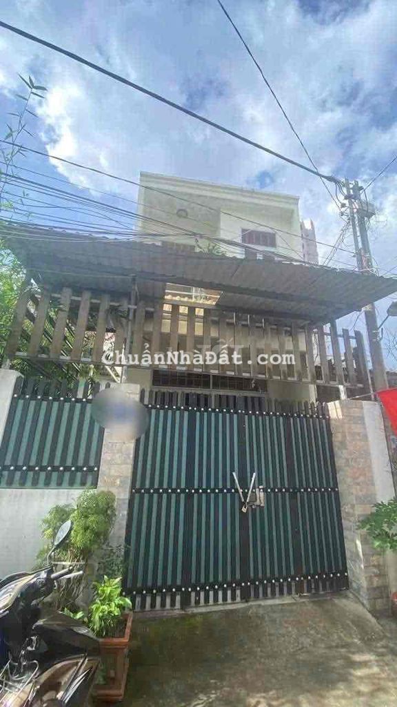 Nhà 2 tầng đường 9, P. Linh Tây,. 71m2, HXH chỉ 5.65 tỉ