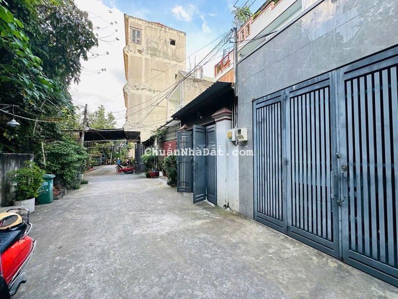 CHỦ GẤP BÁN - KHÁCH THIỆN CHÍ LÀ CHỐT - NHÀ 3 LẦU - MAN THIỆN - 94M2