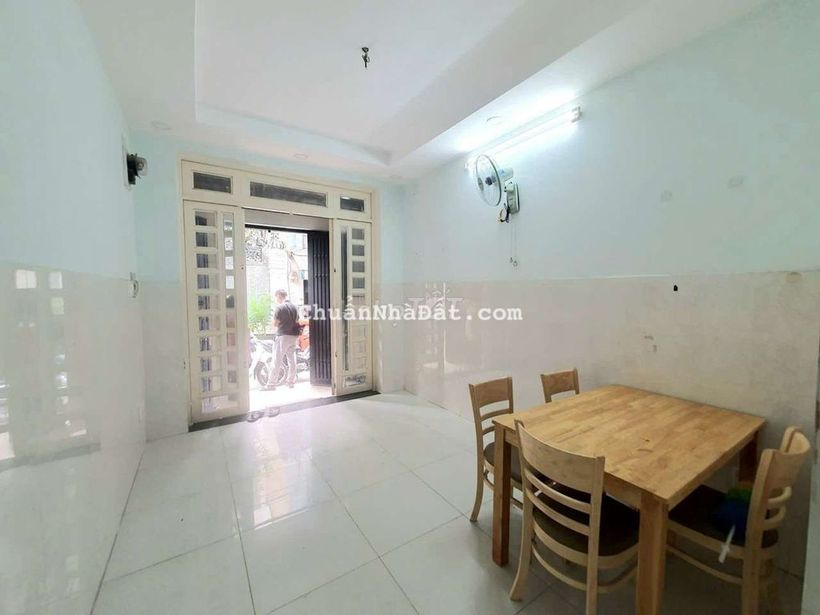 Nhà cấp 4 full nội thất ngay nhà ga T3