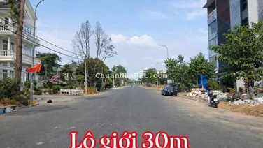 NỀN BIỆT THỰ ĐƯỜNG A1 ( Lộ giới 30m) KHU LONG THỊNH - P. HƯNG PHÚ ( Mớ