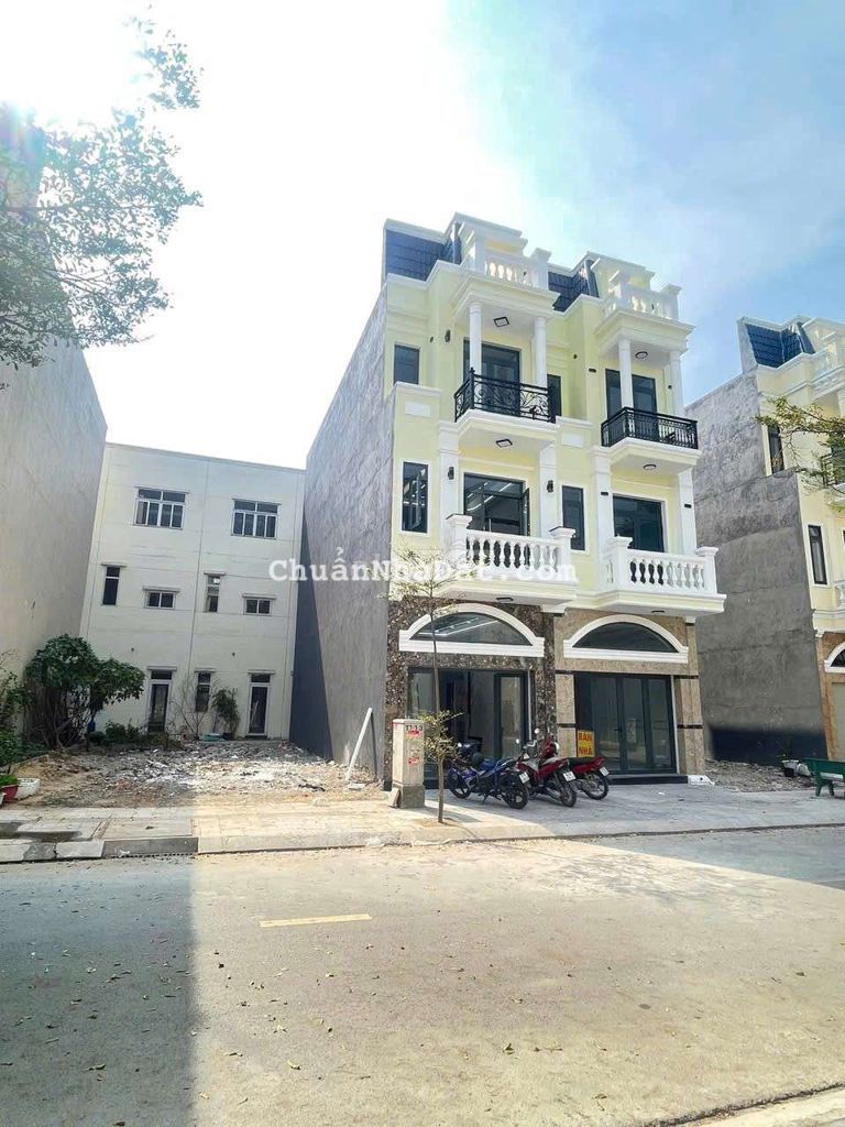 🏡 SIÊU PHẨM ICON CENTRAL – NHÀ 2 LẦU 1 TRỆT – FULL NỘI THẤT CAO CẤP