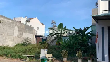 Cần bán lô đất ngay trung tâm hành chính Dầu Giây Đồng Nai giá 18tr/m2