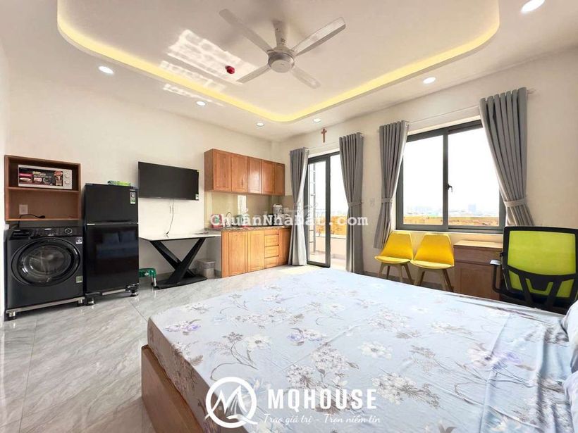 KHAI TRƯƠNG CĂN HỘ BAN CÔNG MỚI XÂY NGAY TRỤC CMT8 GIÁP Q10