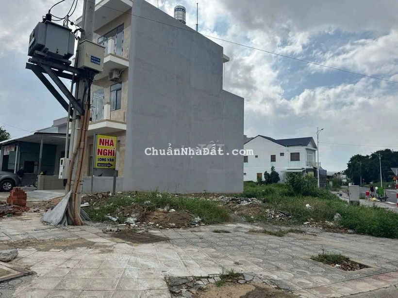 Đất 2 mặt tiền kinh doanh Khoa Huân, phường An Thạnh, TP Thuận An