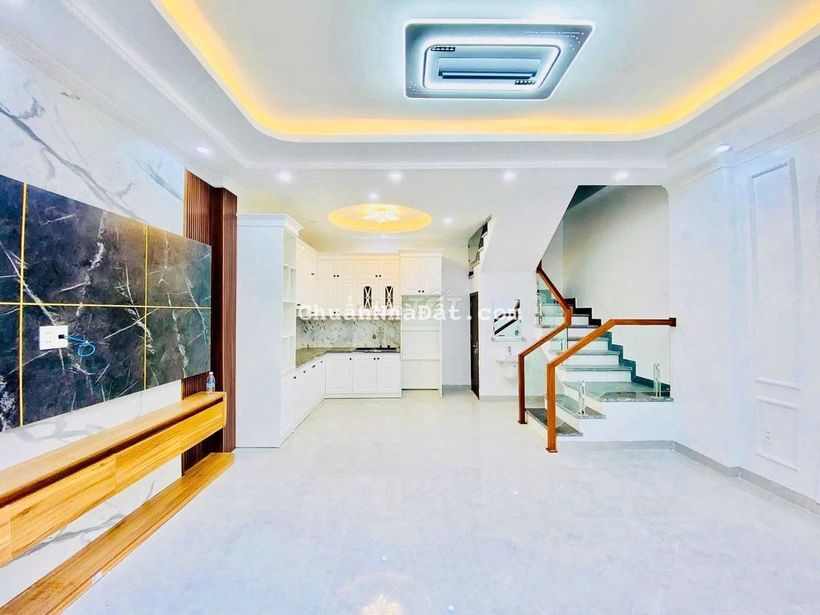 NHÀ 4 TẦNG HẺM 103 LÊ VĂN QUỚI, 4PN CHỈ NHỈNH 3 TỶ