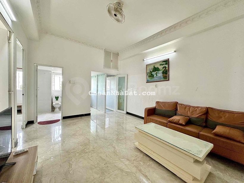 CĂN HỘ 2PN RỘNG 50m2 TÁCH BẾP NGAY THỐNG NHẤT