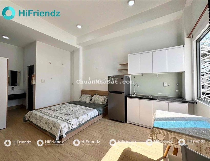 Cho Thuê Studio 25m2 Full NT Thang Máy Hầm Xe Thoáng Đối Diện SVĐ PT