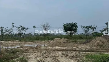 BÁN LÔ ĐẤT NAM HOÀ XUÂN GẦN CÔNG VIÊN KẸP VỆT CÂY XANH SIÊU THOÁNG