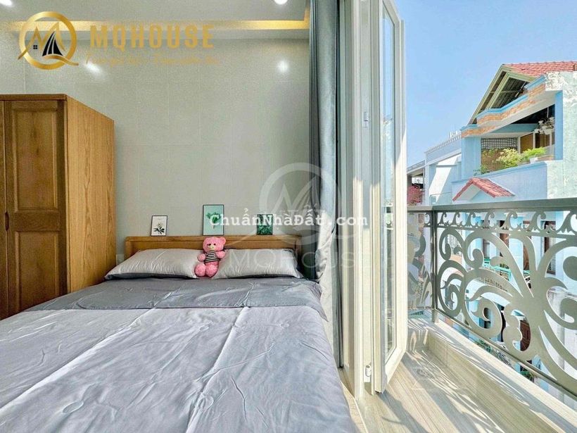 CĂN HỘ BAN CÔNG SIÊU ĐẸP NGAY CHỢ PHẠM VĂN BẠCH , NHÀ MỚI